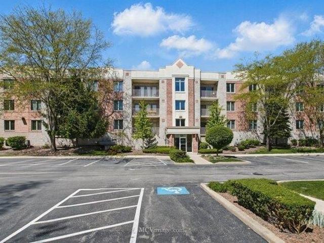 Condo for sale in Orland Park