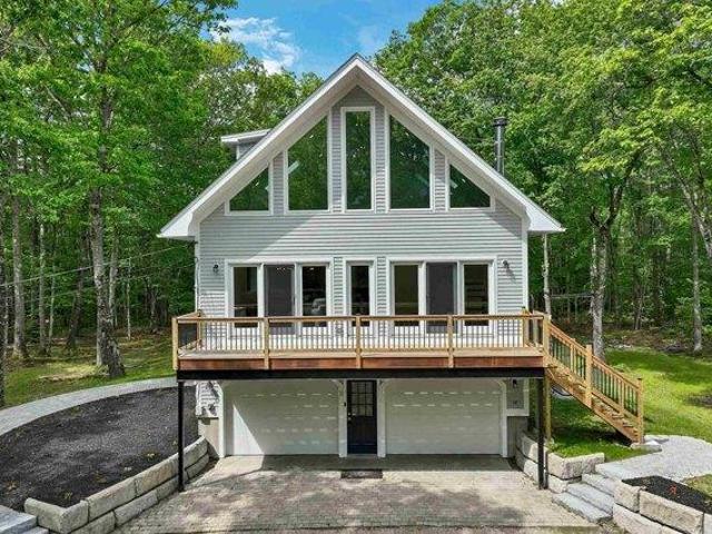 House for sale in New Hampshire