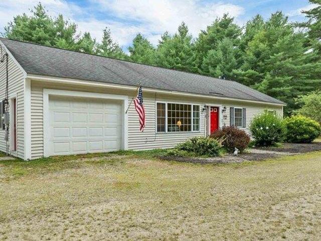 House for sale in New Hampshire