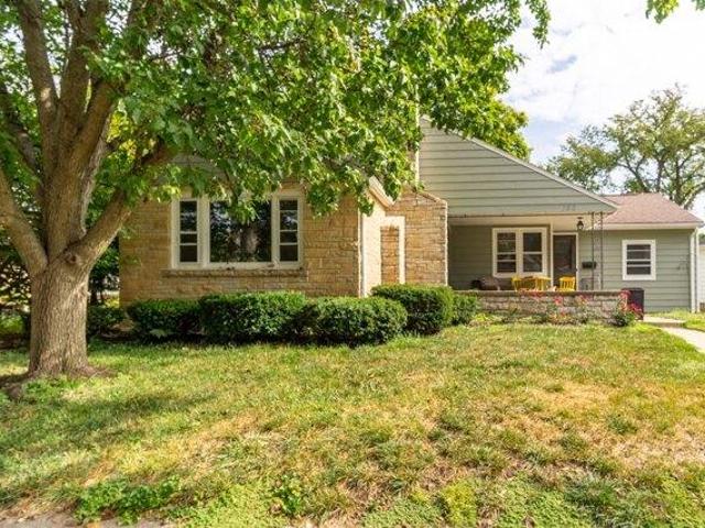 House for sale in Ottawa, Illinois