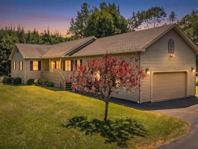 House for sale in Owls Head, Maine