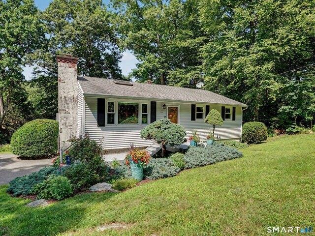 House for sale in Oxford, Naugatuck Valley Planning Region