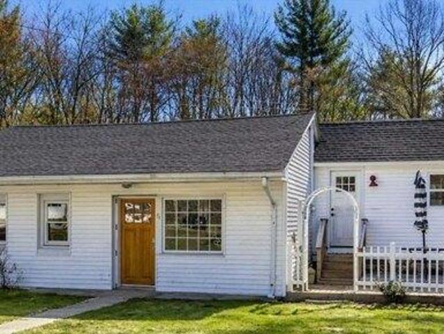 Condo for sale in North Oxford, Massachusetts