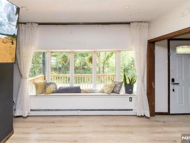 House for sale in Oxford, New Jersey