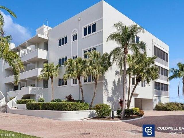 Condo for sale in Palm City