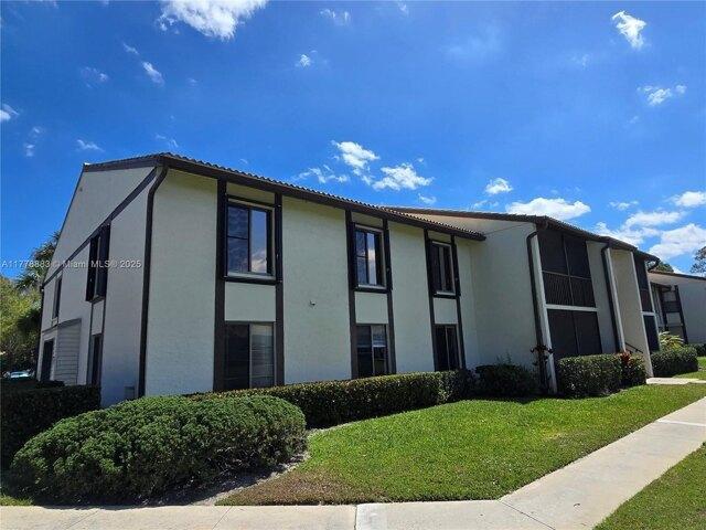 Condo for sale in Palm City