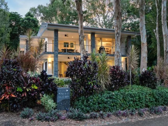 House for sale in Palm Cove, Queensland