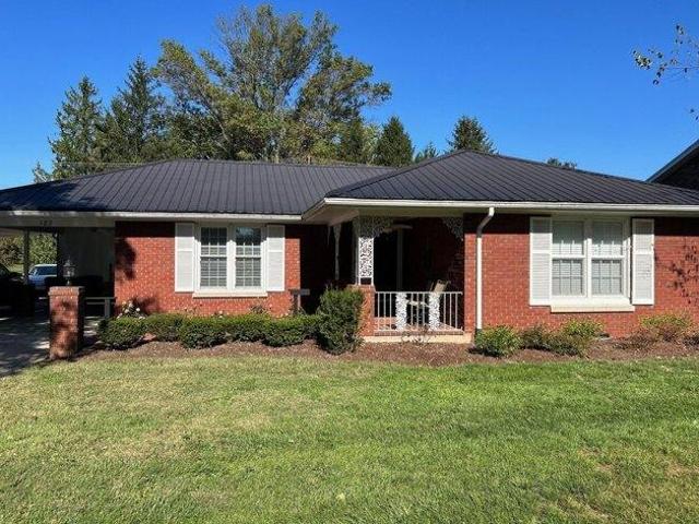 House for sale in Paris, Kentucky