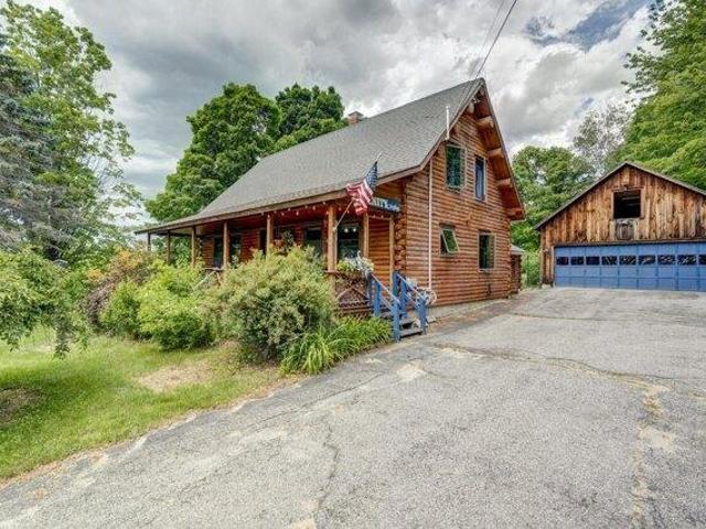 House for sale in Paris, Maine