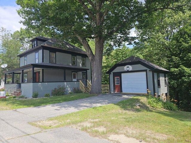 House for sale in Paris, Maine