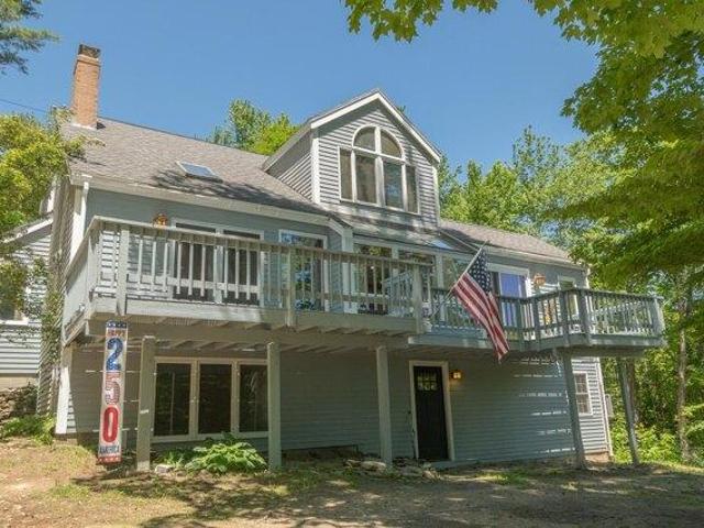 House for sale in Paris, Maine