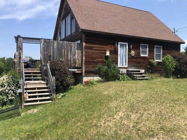 House for sale in Paris, Oxford County
