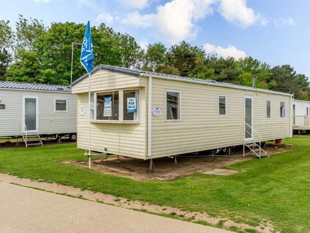 Park Home for sale in Eastbridge, Suffolk
