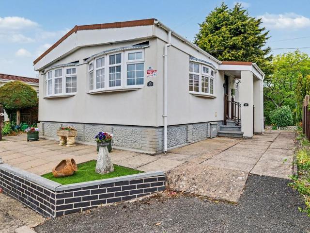 Park Home for sale in Whitestone, Camp Hill