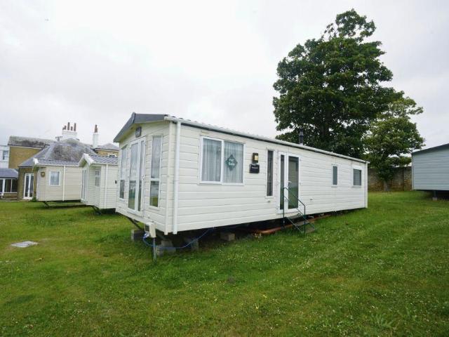 Park Home for sale in Folkestone, Kent