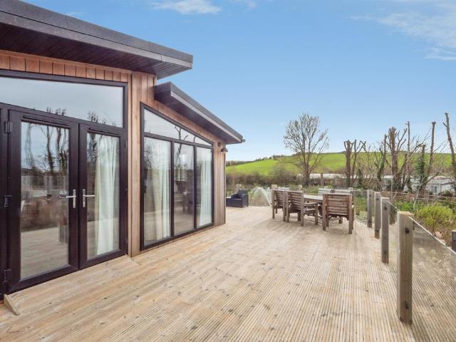 Park Home for sale in Overcombe, Weymouth