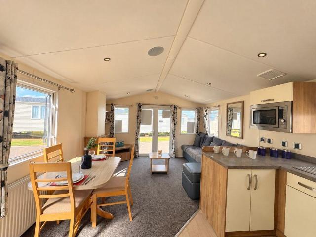 Park Home for sale in Leysdown, Oad Street