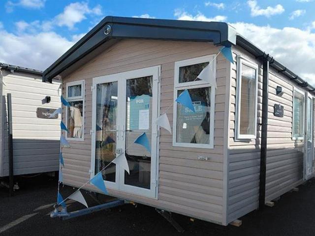 Park Home for sale in East Mersea, Colchester