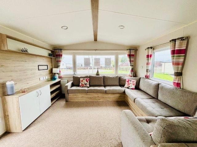 Park Home for sale in Maldon