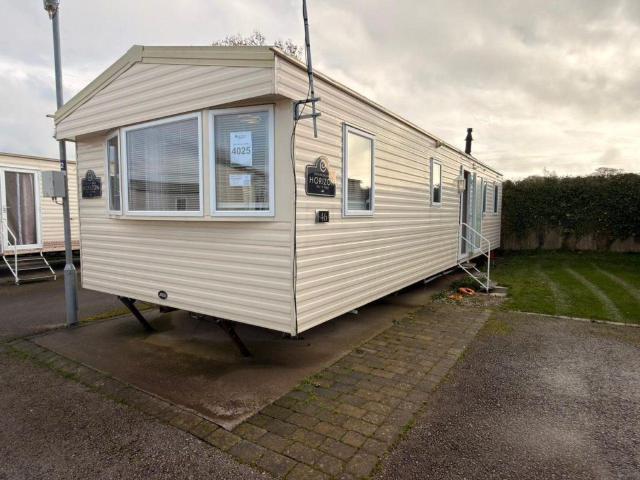 Park Home for sale in Llanfair Talhaiarn, Wales