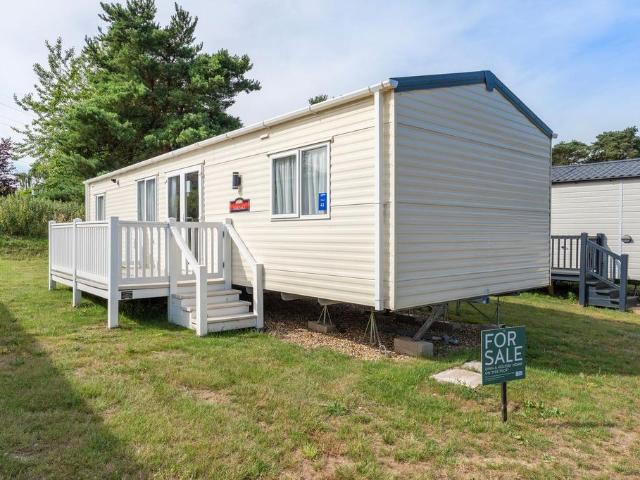 Park Home for sale in Belton with Browston, Stokesby