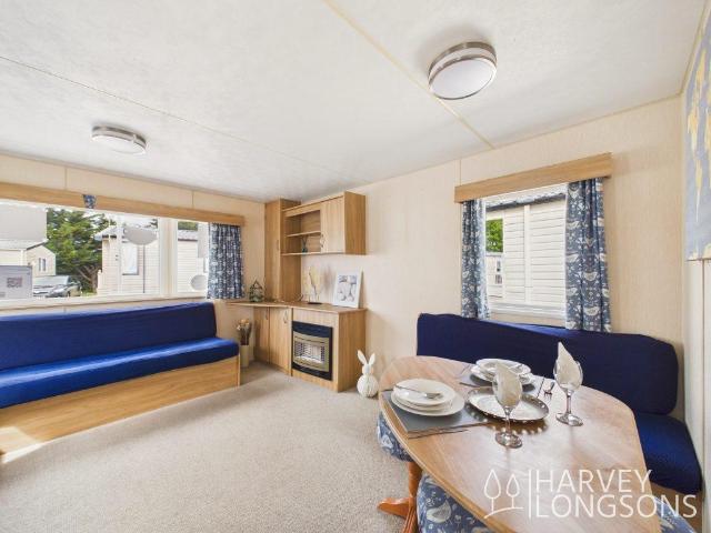 Park Home for sale in Felixstowe, Eastbridge