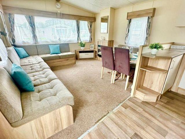 Park Home for sale in Ashurst Bridge, Hampshire