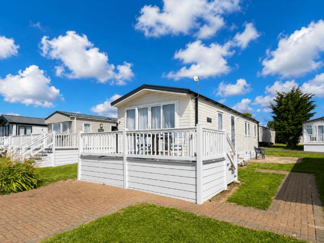 Park Home for sale in Fordham Heath, Essex