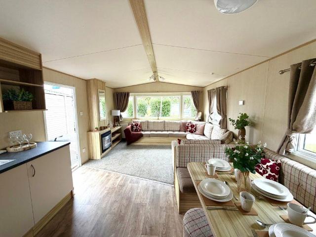 Park Home for sale in Eastbridge, Suffolk