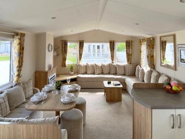 Park Home for sale in Littlecote, West Sussex