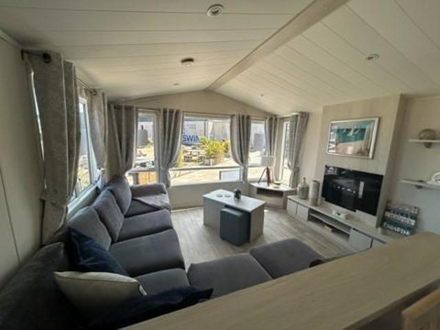 Park Home for sale in Eastbridge, Suffolk