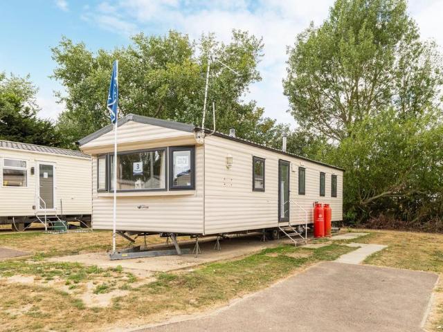 Park Home for sale in Eastbridge, Suffolk