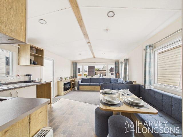 Park Home for sale in Felixstowe, Eastbridge