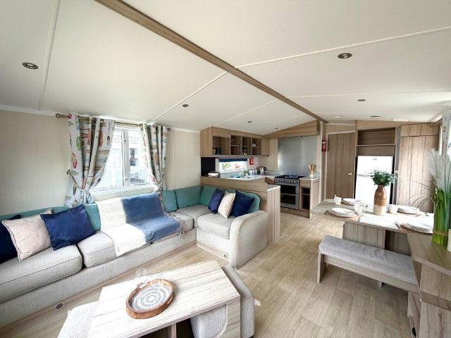 Park Home for sale in Eastbridge, Suffolk