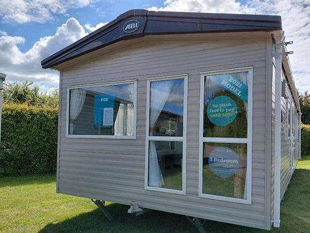 Park Home for sale in Fordham Heath, Essex