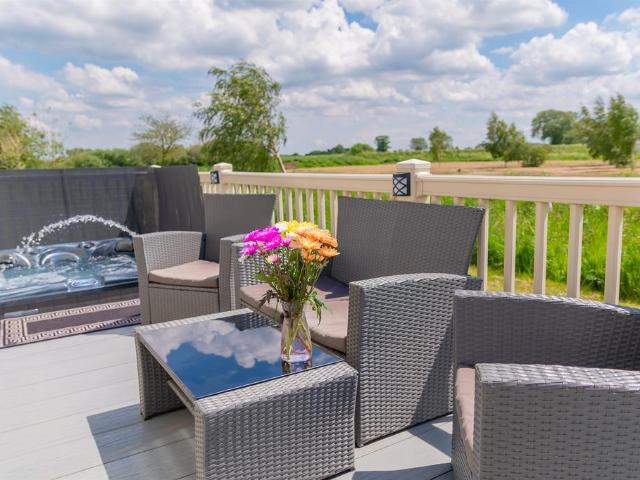 Park Home for sale in Belleau, Lincolnshire