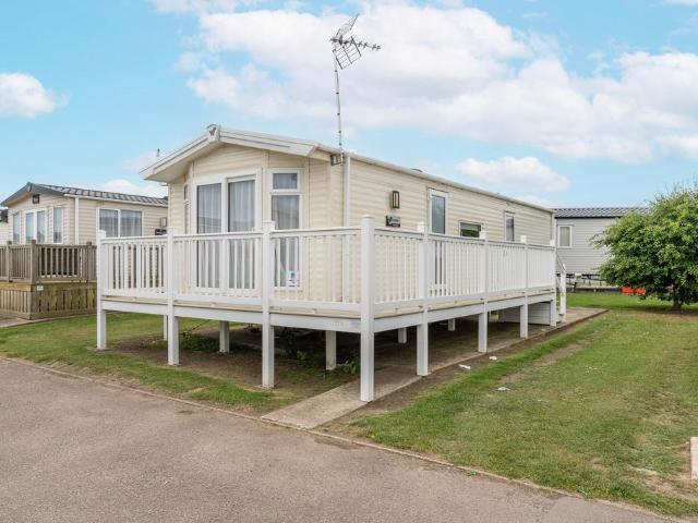 Park Home for sale in Eastbridge, Suffolk