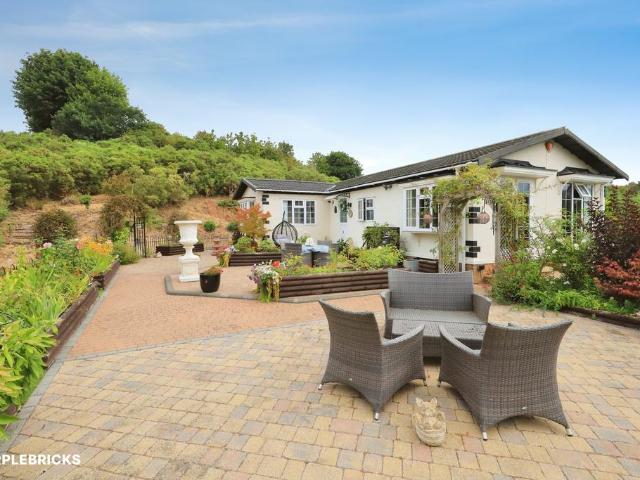 Park Home for sale in Bridgnorth, Shropshire
