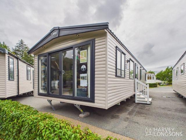 Park Home for sale in Cwm-y-glo, Wales