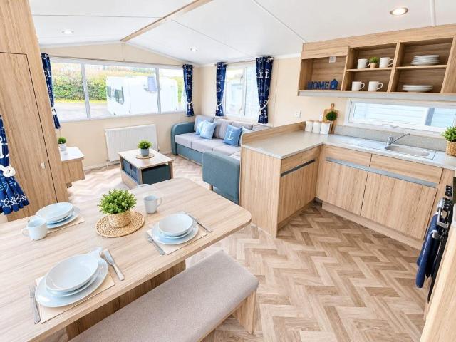 Park Home for sale in Berrynarbor, North Devon