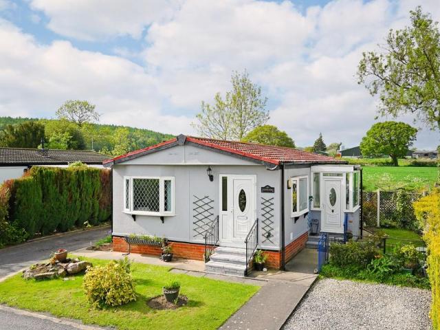 Park Home for sale in Brackenfield, East Midlands