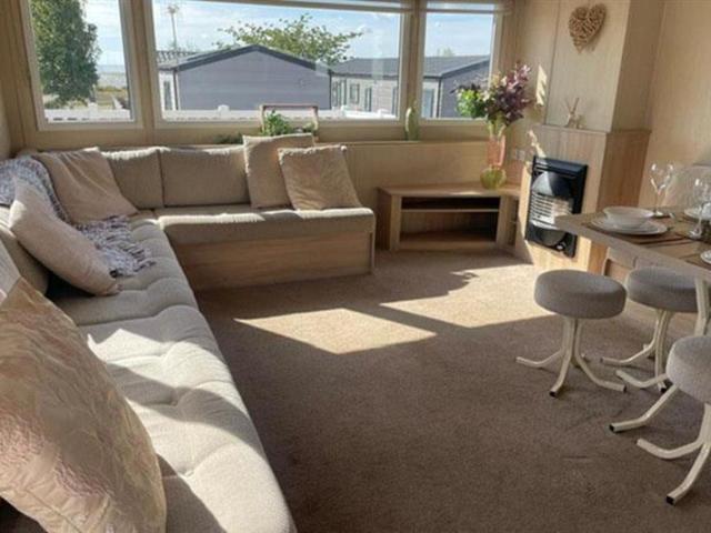 Park Home for sale in Fordham Heath, Essex