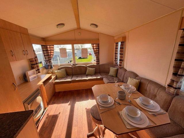 Park Home for sale in Tunstall, Roos