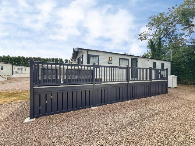 Park Home for sale in Tiddington, Alderminster