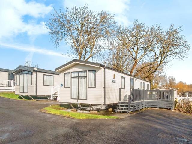 Park Home for sale in Overcombe, Weymouth