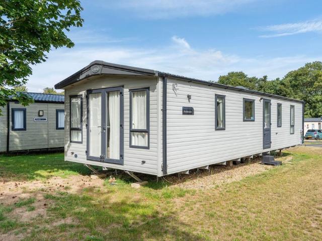 Park Home for sale in Belton with Browston, Stokesby