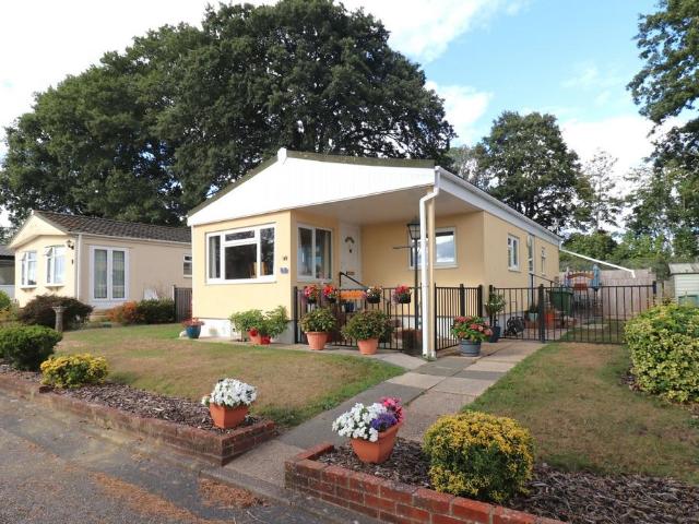Park Home for sale in Curdridge