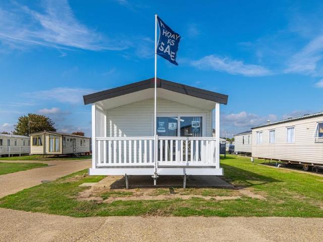 Park Home for sale in Eastbridge, Suffolk