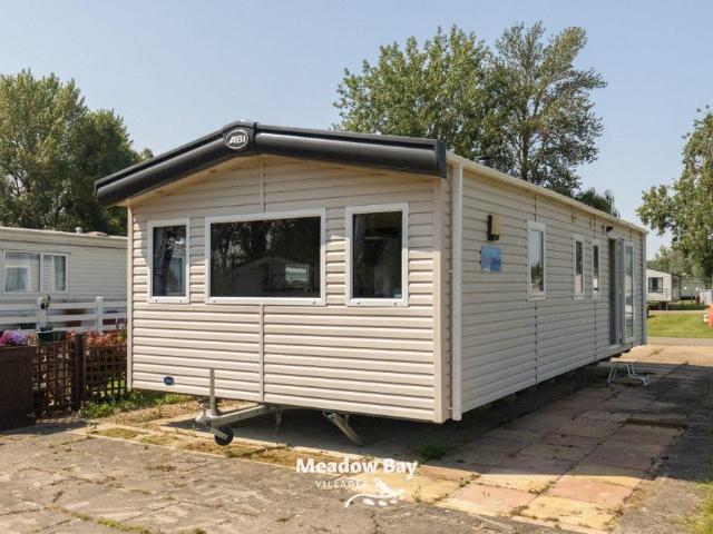Park Home for sale in Northampton, Northamptonshire