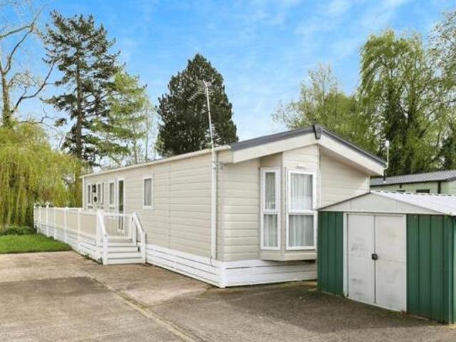 House for sale in Northampton, Northamptonshire